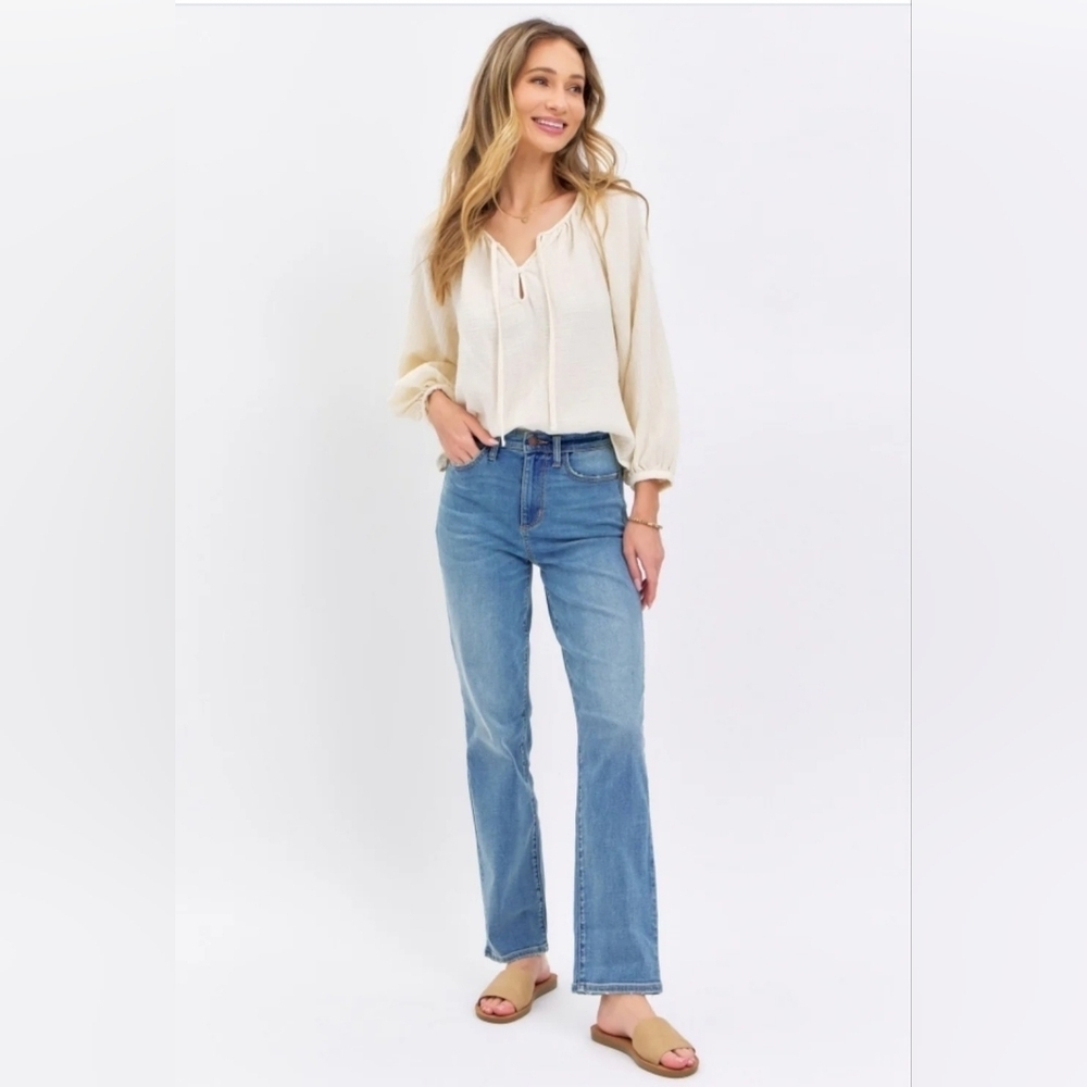 Judy Blue HR Medium Wash Classic Straight Fit Jeans Stretch Office 13/31 NEW